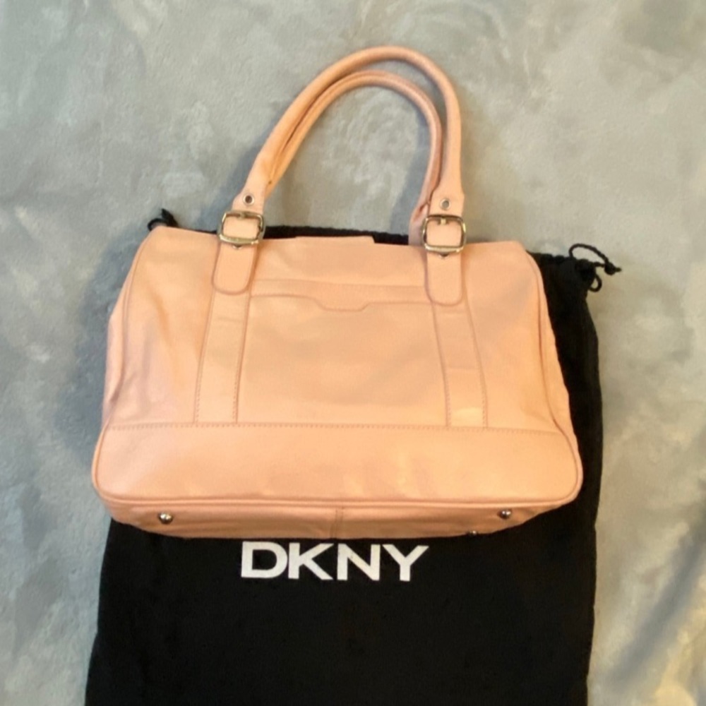 DKNY Pink calfskin Leather Bag